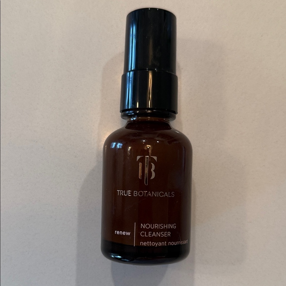 True Botanicals Nourishing Cleanser